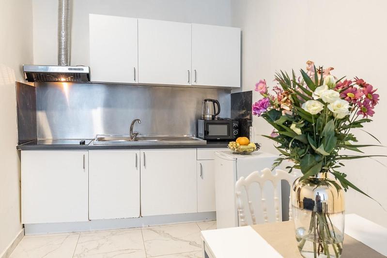 Apartament Palais Gare Du Nord Bruksela Zewnętrze zdjęcie
